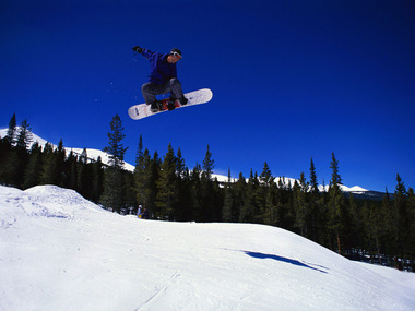 nice-air-snowboarding-wallpaper